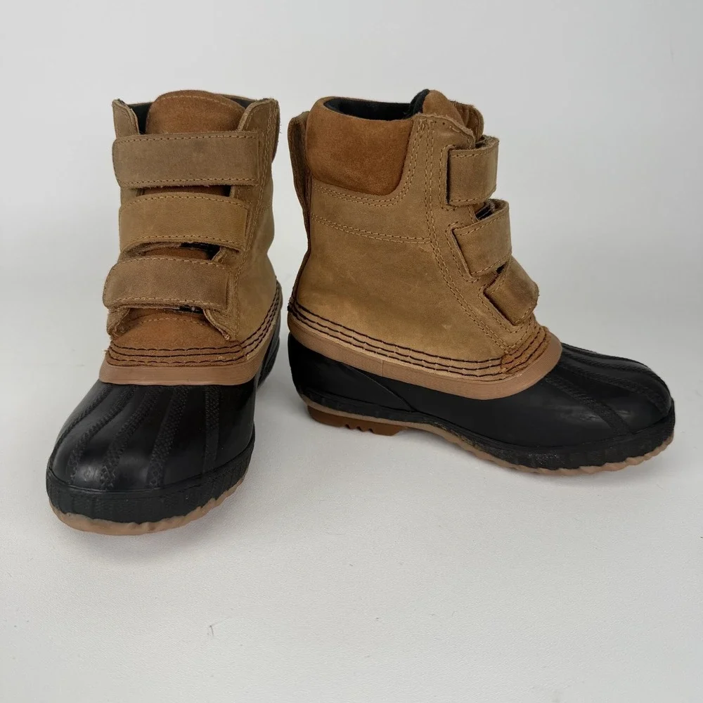 Sorel Children's Cheyanne II Strap Boot Size 11 Waterproof Insulated